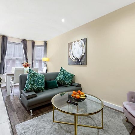 Family Friendly, Zone 2, 2 Beds, Overground London Bagian luar foto
