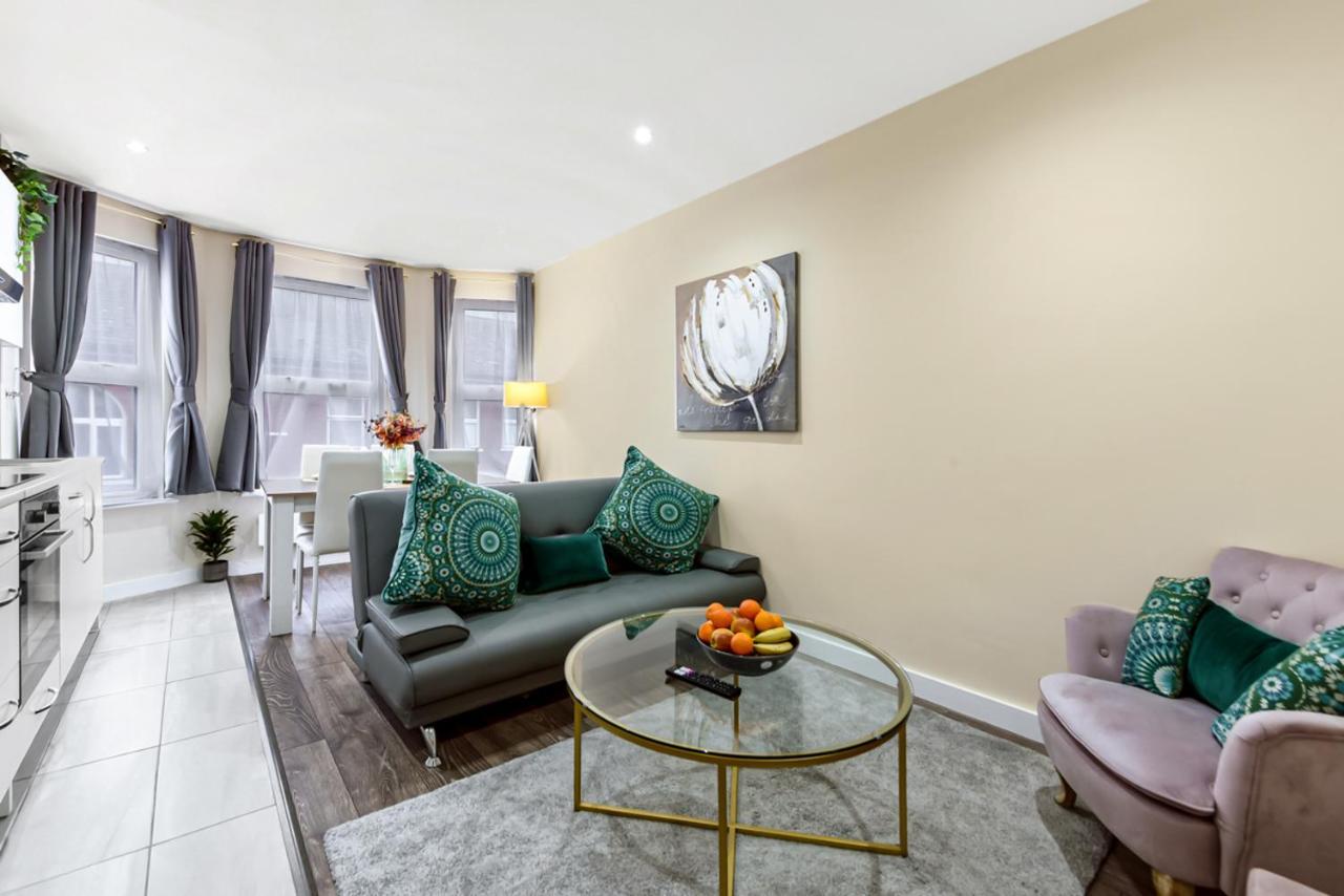 Family Friendly, Zone 2, 2 Beds, Overground London Bagian luar foto