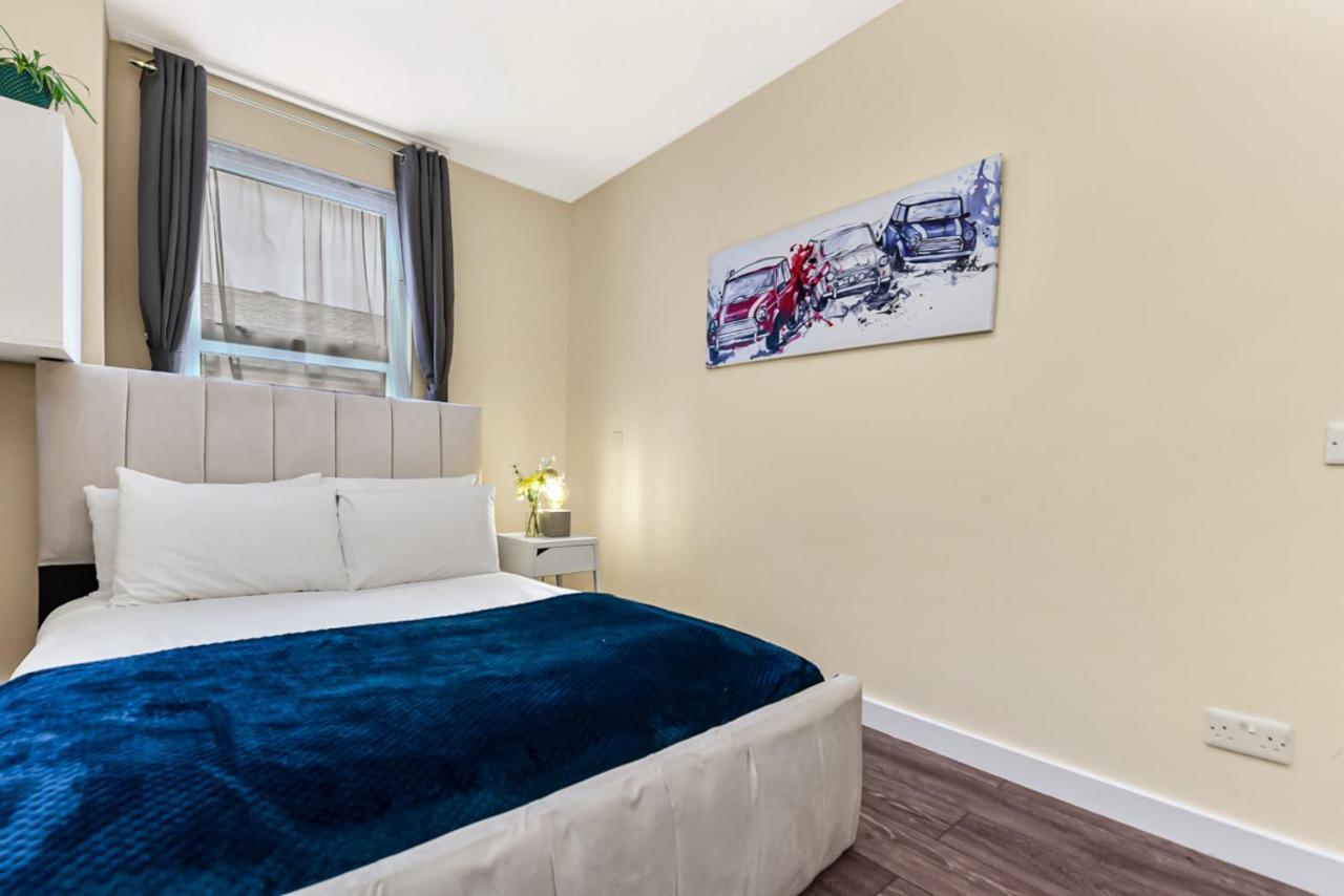 Family Friendly, Zone 2, 2 Beds, Overground London Bagian luar foto